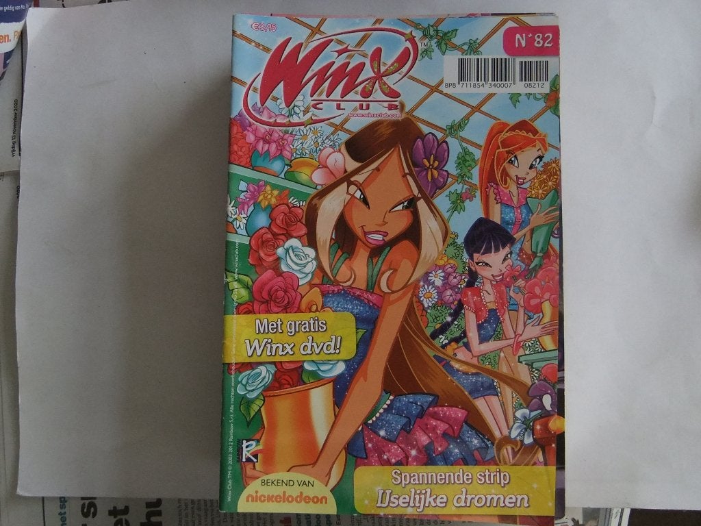 Winx club magazine  nr 82, Boeken, Eén stripboek, Verzenden, Gelezen