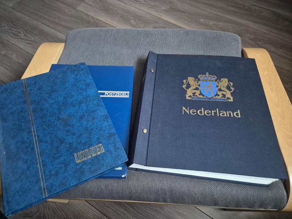 Grote postzegelverzameling – DAVO Nederland & 2 losse albums, Ophalen of Verzenden, Nederland