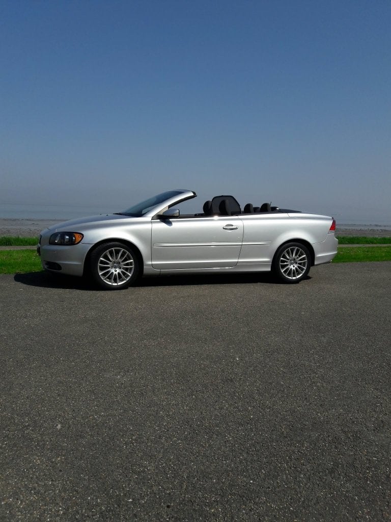 Volvo C70 2.5 T5 Geartronic 2008 Grijs, Auto's, Dealer onderhouden, Zwart, Cabriolet, Particulier