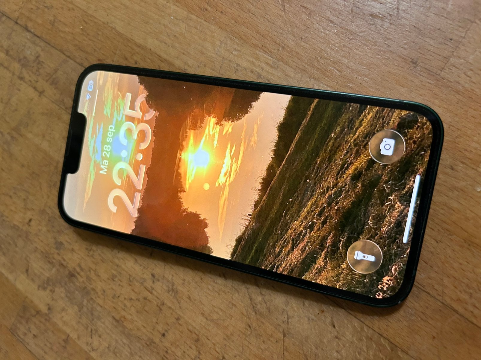 Foto 2 van Iphone 13 met 256 gb geheugen