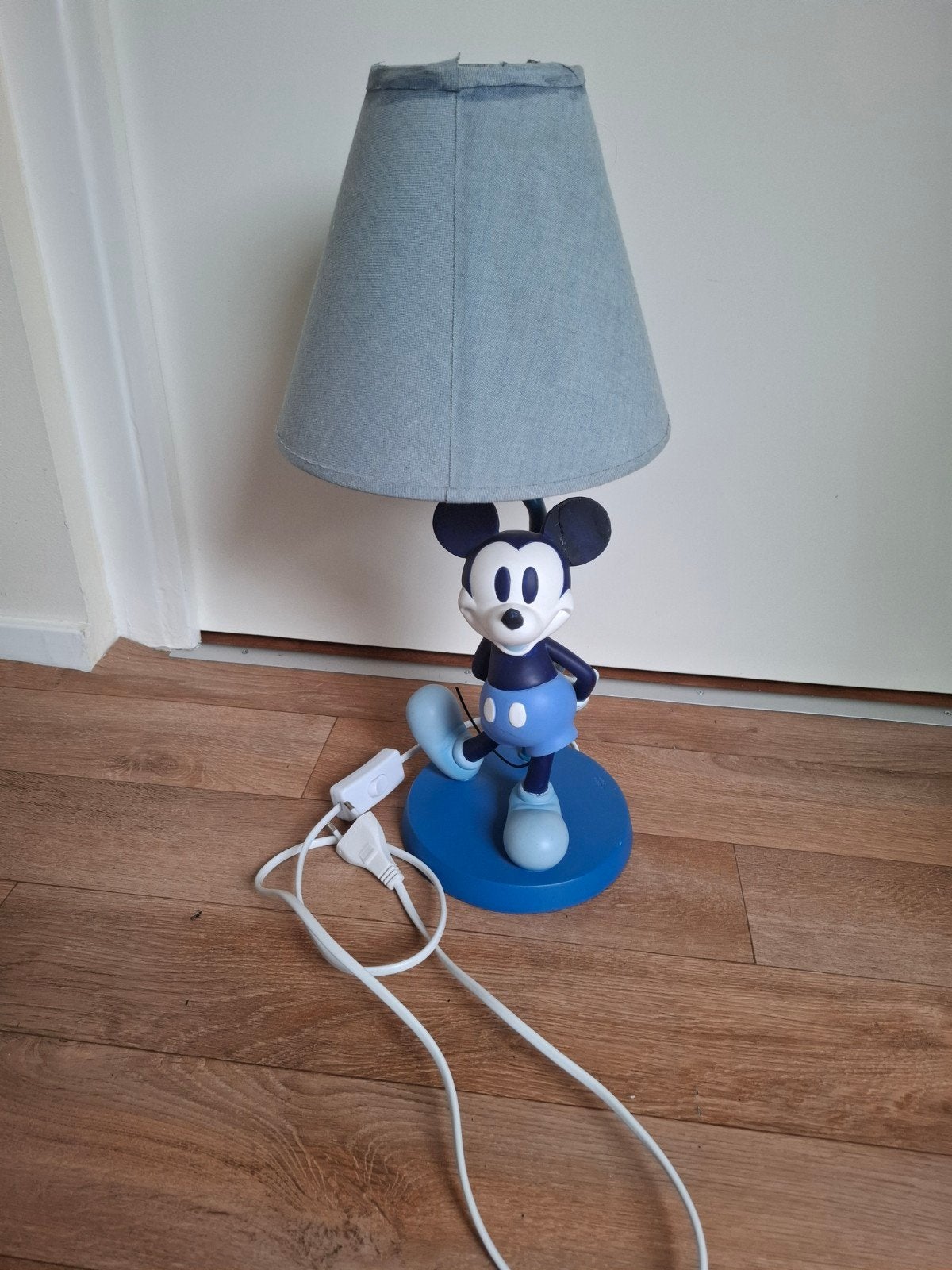 Disney Mickey Mouse lamp, Disney, mickey, mickey mouse, Ophalen of Verzenden, Mickey Mouse, Beeldje of Figuurtje