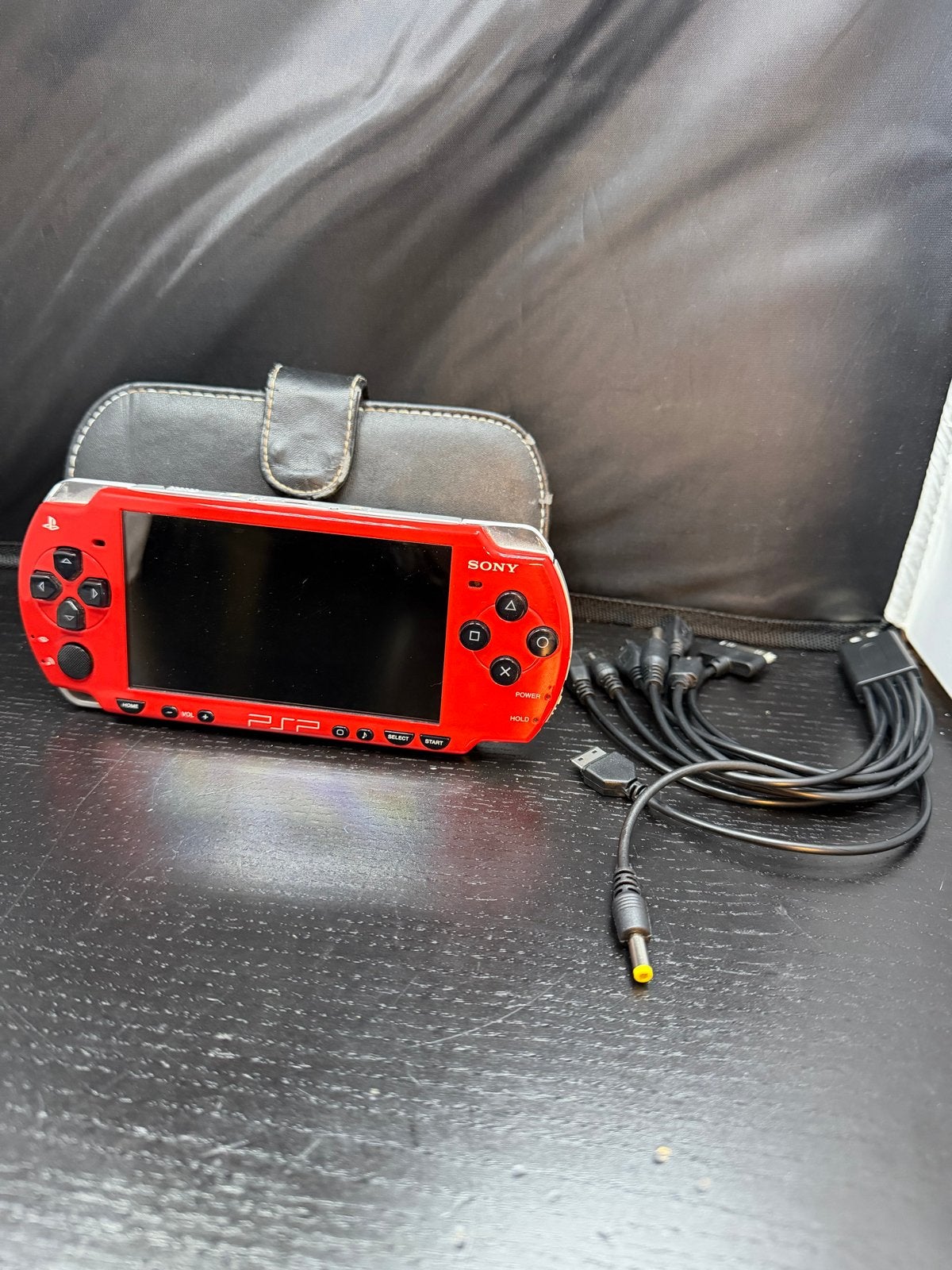 Sony PSP 3000 Radiant Red - Perfect Werkend met Nieuwe Batte, Overige kleuren, PSP 3000, Ophalen of Verzenden, W