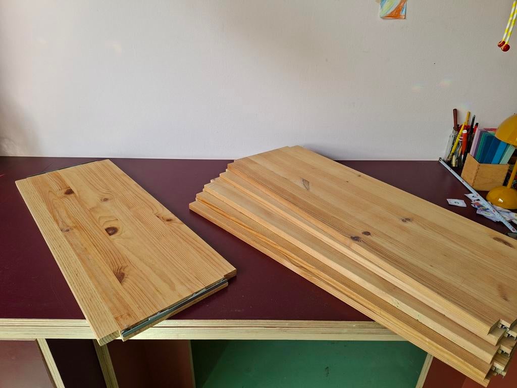 6 Ikea Ivar planken 30x83 cm, Met plank(en), Gebruikt, Grenenhout, 25 tot 50 cm