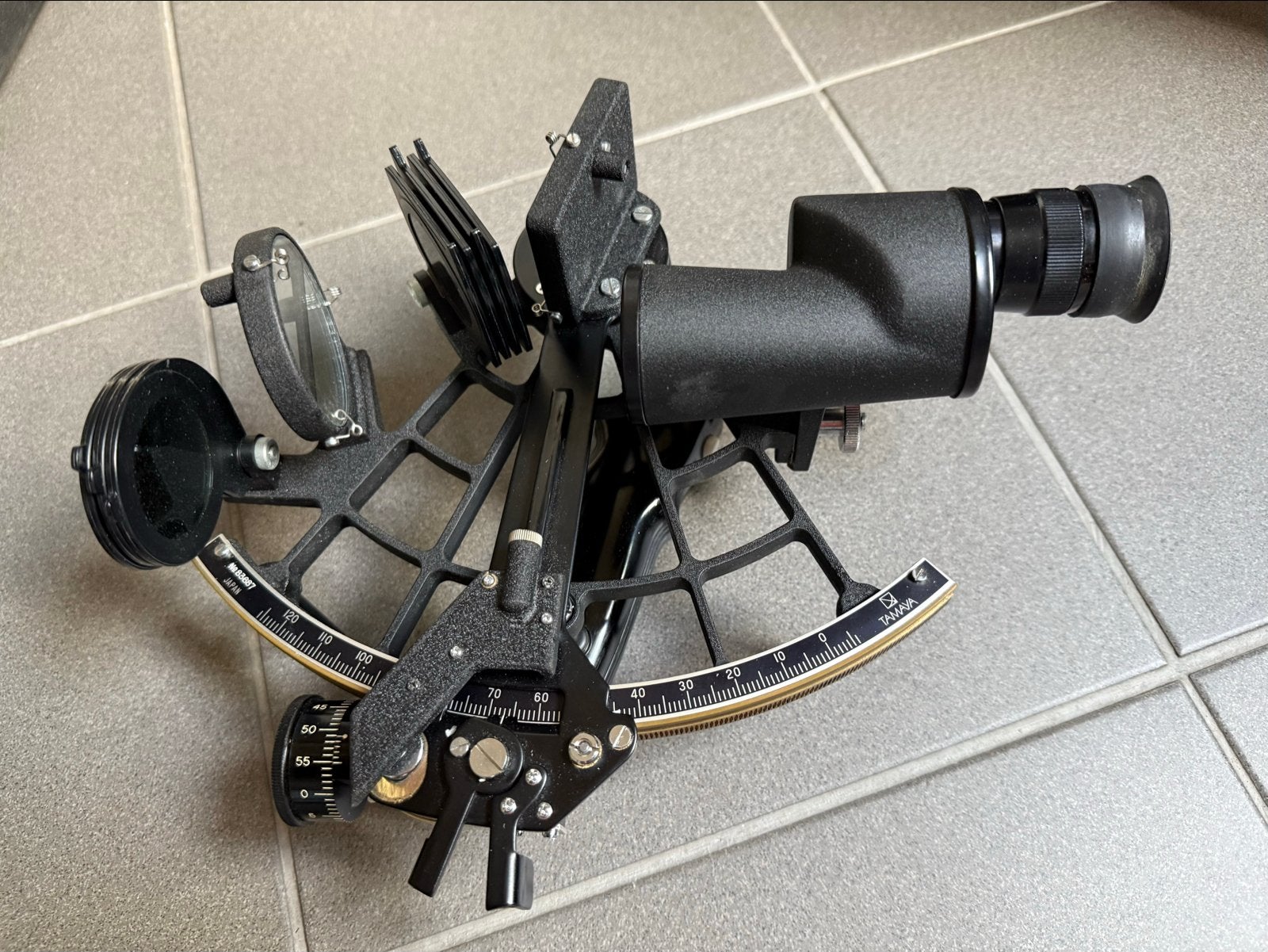 Tamaya Micrometer Marine Sextant MS-633 met koffer, Watersport en Boten, Navigatiemiddelen en Scheepselektronica, Ophalen of Verzenden