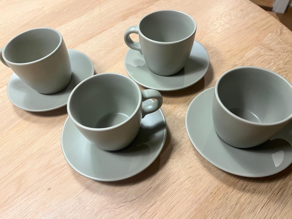 Kopjes mint groen / Ikea therport/ grijze borden, Ophalen, Zo goed als nieuw, Bord(en), Overige stijlen