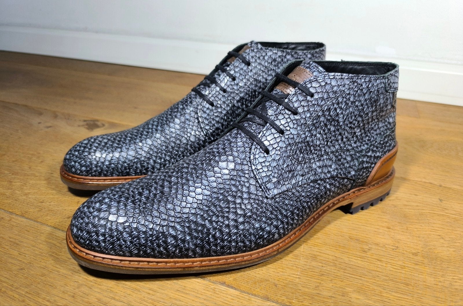 Floris van Bommel halfhoge herenschoenen maat 10 / 44,5, Kleding | Heren, Schoenen, Ophalen, Overige kleuren, Floris van Bommel
