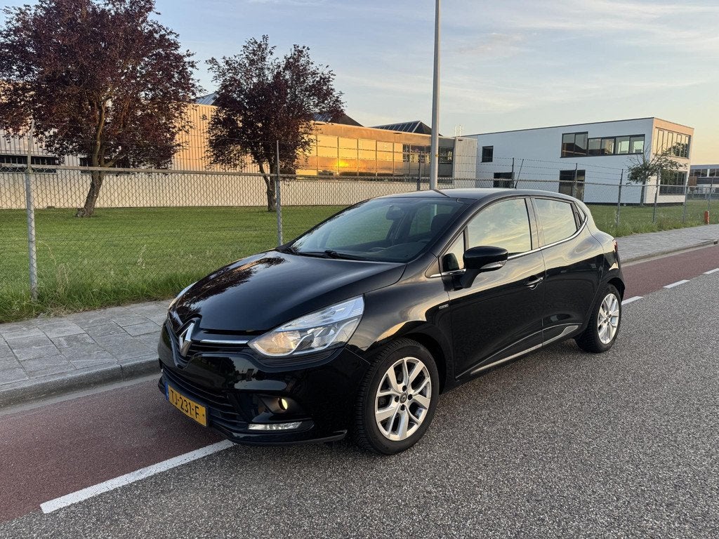 Renault Clio 0.9 TCe Limited Face-lift/Airco/Cruise/Nwe Kett, Voorwielaandrijving, 898 cc, Stof, Gebruikt