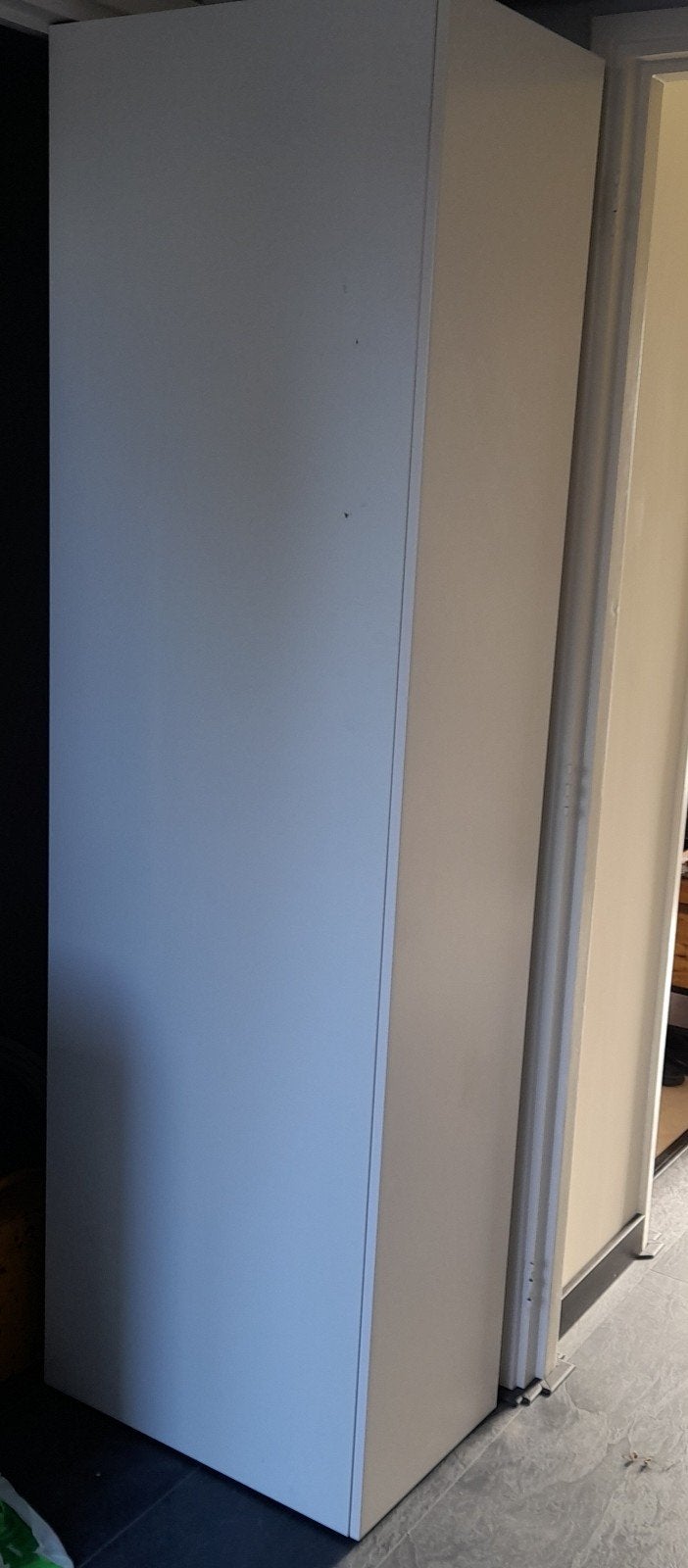 Hoge witte IKEA Veddinge kast 40x60x200 cm, Ophalen, Gebruikt