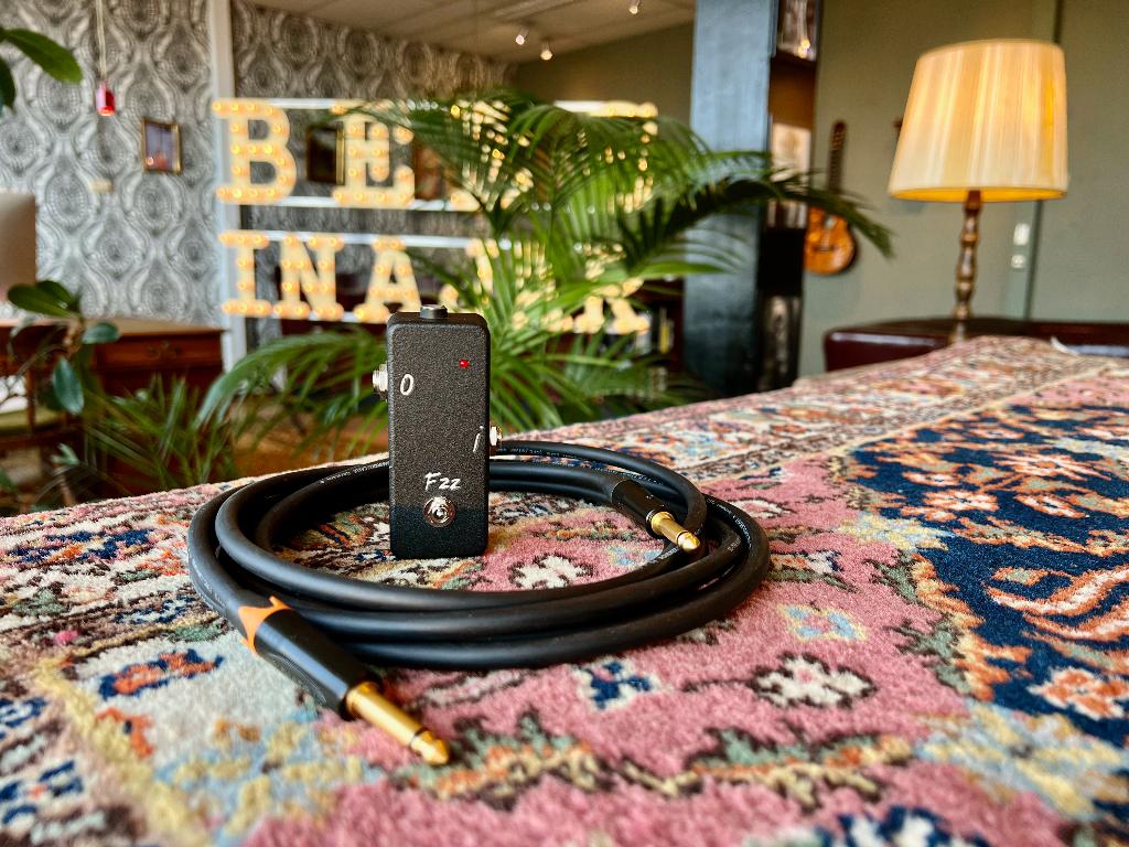 STOP TONE SUCK: The BQ Buffered Cable guitar bass, Binckhorstlaan 36 Den Haag, Nieuw, Ophalen of Verzenden, Info@bees-in-a-jar.com