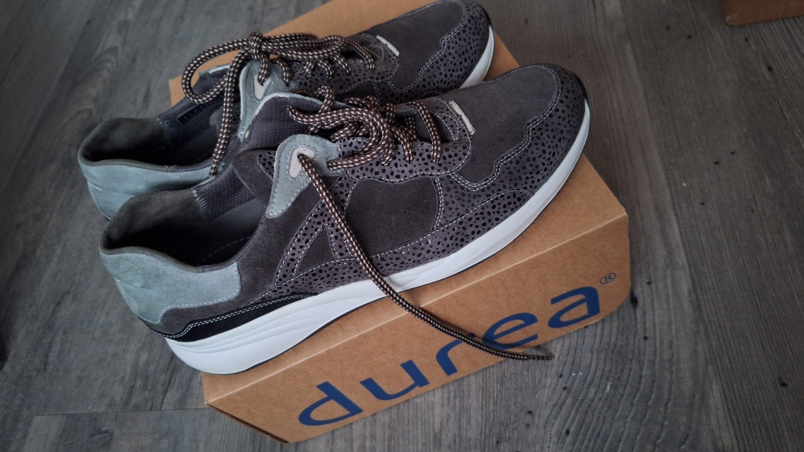 durea maat 6.5 wijdte g 1xaangehad, Ophalen of Verzenden, Zo goed als nieuw, Sneakers of Gympen