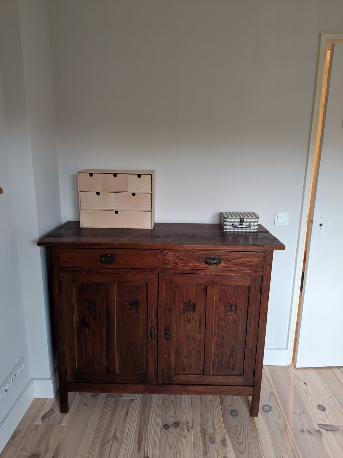 Houten commode kast, Ophalen, Gebruikt