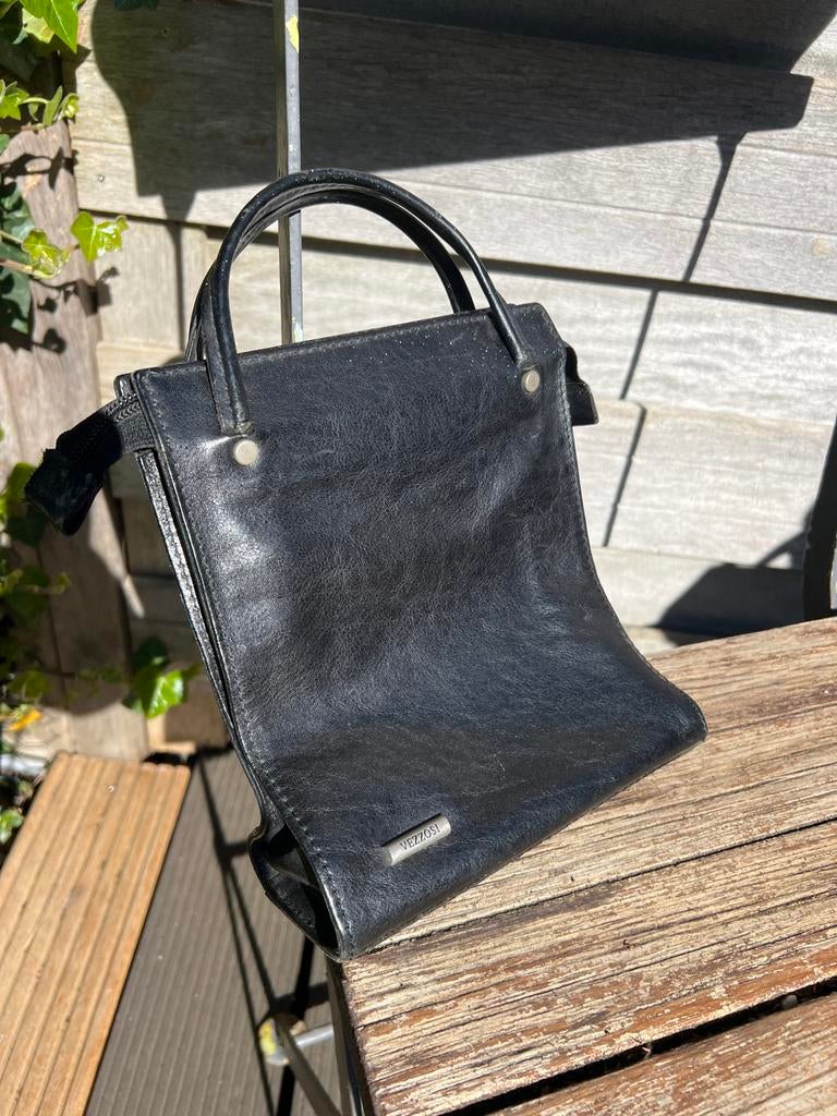 Zwarte handtas van Vezzosi, Sieraden, Tassen en Uiterlijk, Tassen | Damestassen, Ophalen of Verzenden, Gebruikt, Zwart, Handtas