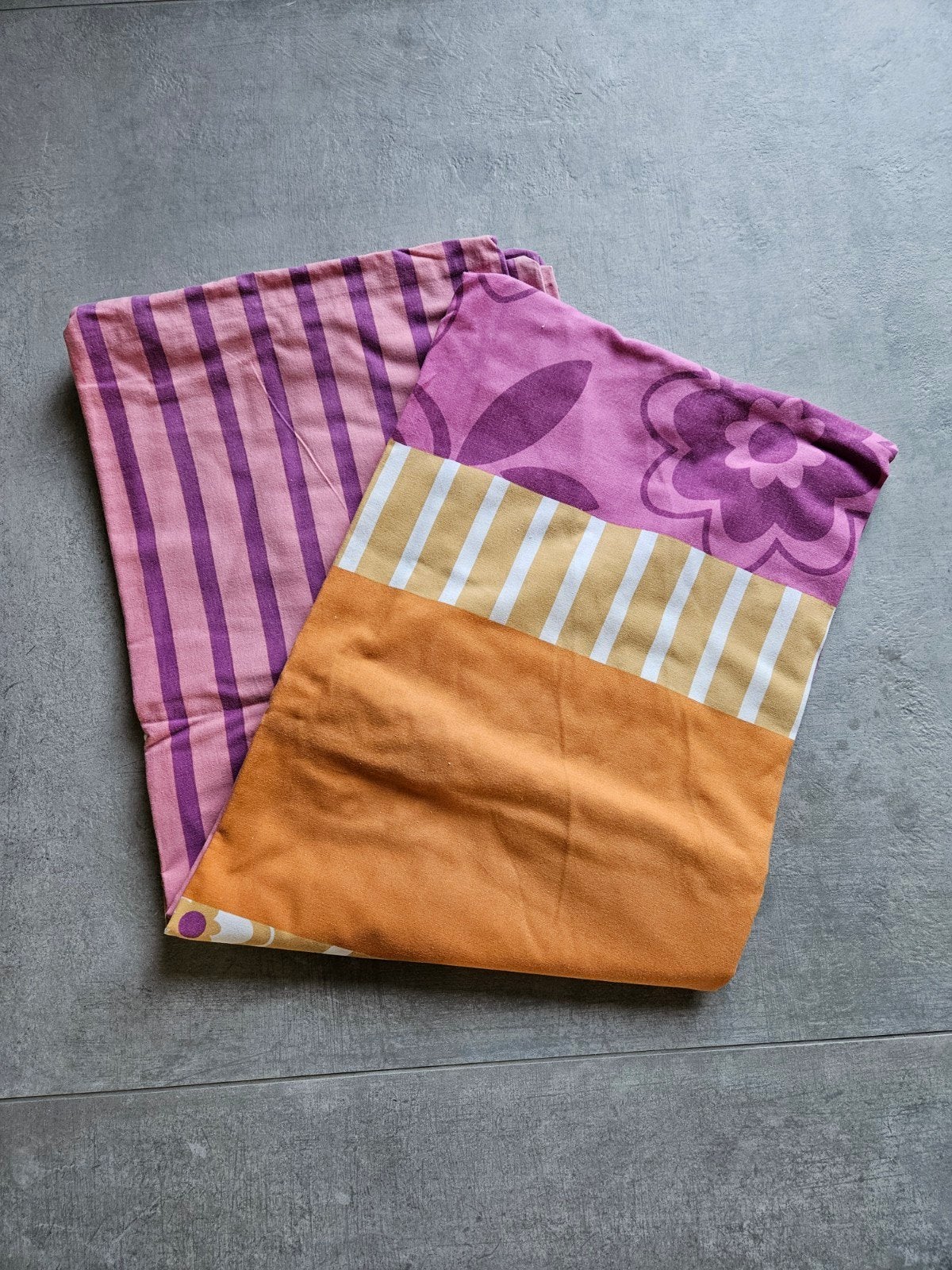 Dekbedovertrek in leuke kleuren, Ophalen of Verzenden, Gebruikt, Eenpersoons, Dekbedovertrek