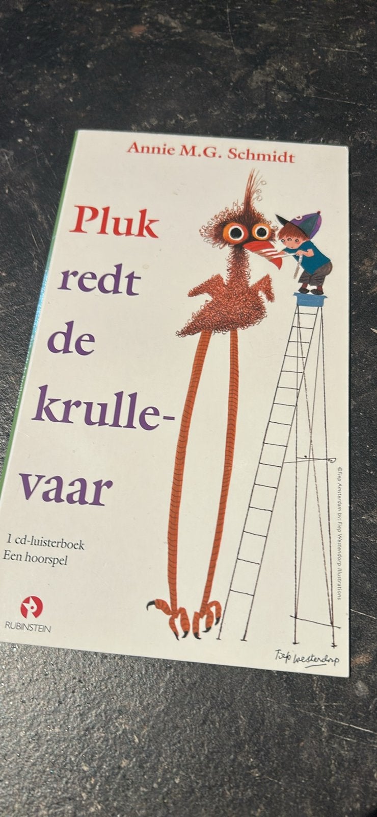 Pluk redt de krullevaar - Luisterboek Annie M.G. Schmidt, Ophalen of Verzenden, Zo goed als nieuw, Sprookjes