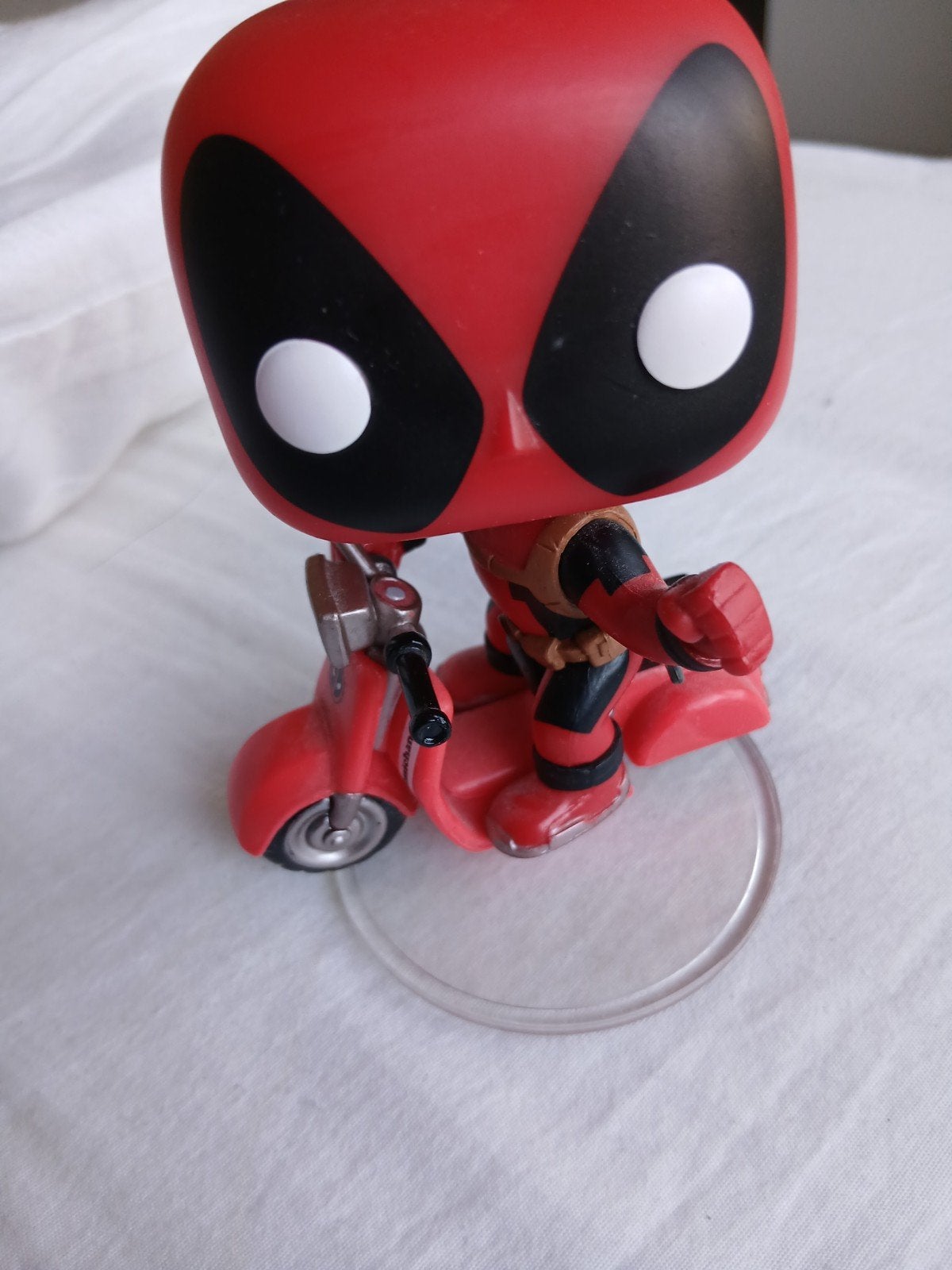 Funko Pop! Deadpool op Scooter (geen doos), Ophalen of Verzenden, Gebruikt