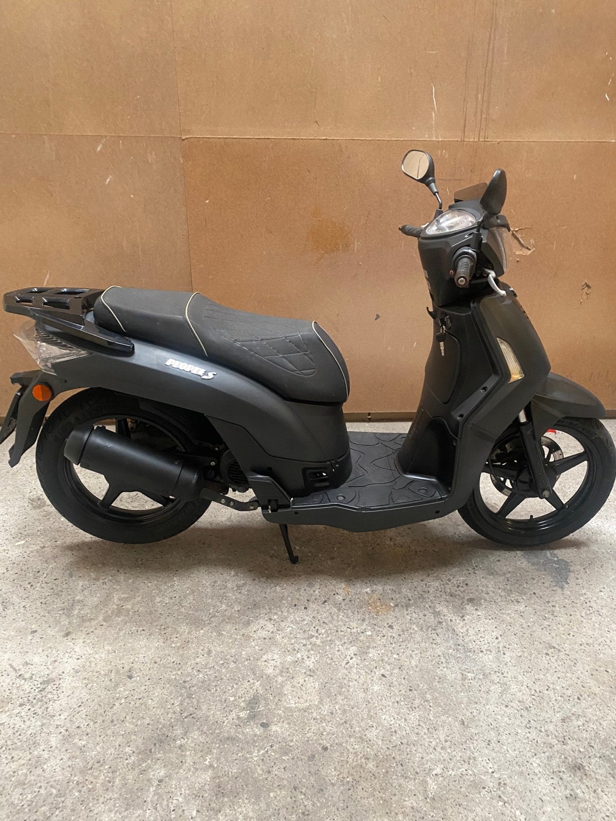 Goede kymco people s 4 takt snor, Fietsen en Brommers, Scooters | Kymco, Ophalen, Gebruikt, People S, Benzine