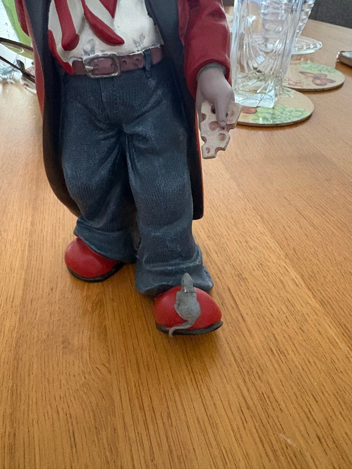 Gilde Clowns beeldje met muis en kaas uit het jaar 2000, Ophalen, Zo goed als nieuw