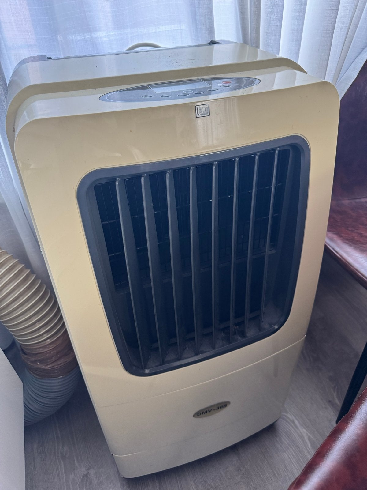Mobiele airco - Koelen en ventileren, Witgoed en Apparatuur, Airco's, Ophalen, Gebruikt, Minder dan 60 m³, 3 snelheden of meer