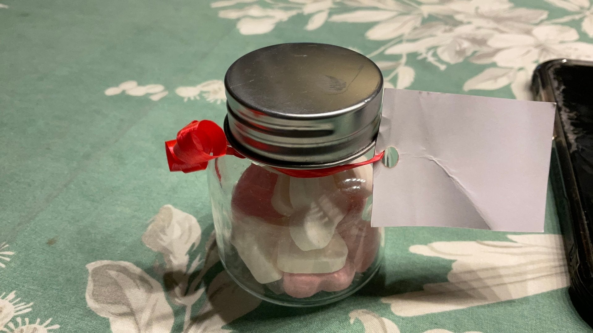 Glas potje voor traktatie snoepjes of leuke uitdelen, Ophalen of Verzenden, Zo goed als nieuw, Feestartikel, Overige