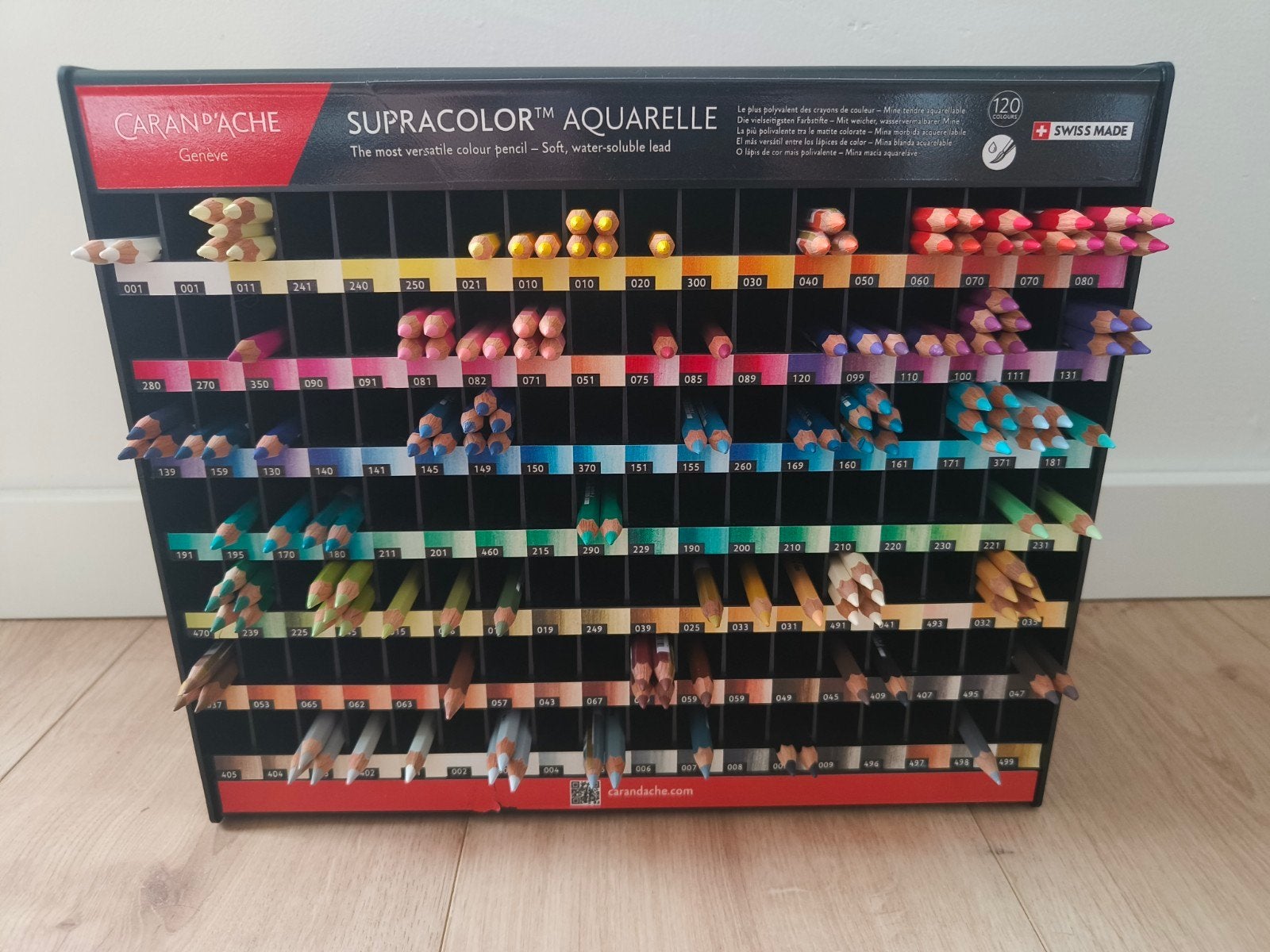 Caran D'ache supracolor soft potloden inclusief display, Ophalen of Verzenden, Nieuw, Potlood of Stift