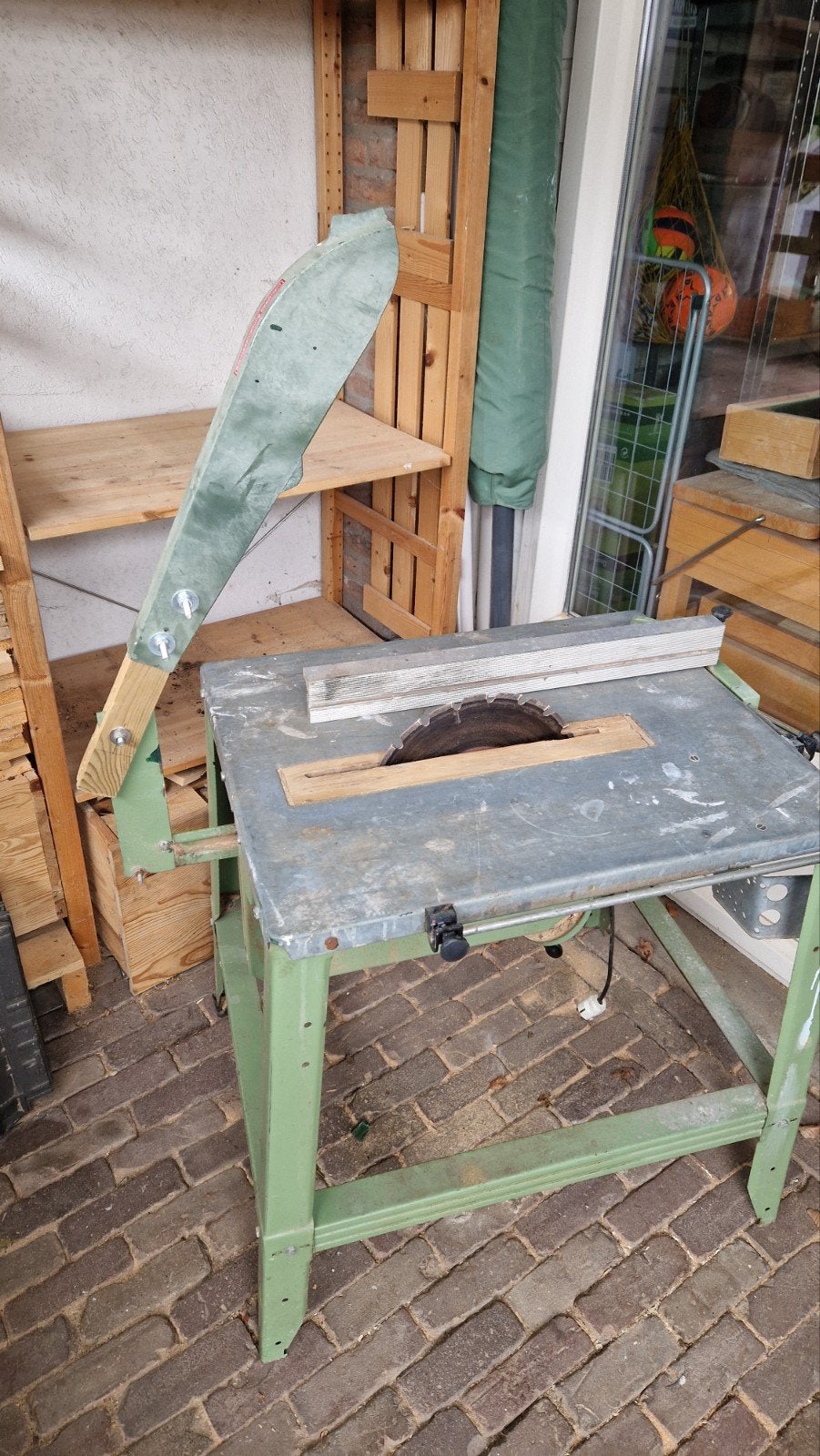 Zaagtafel, Doe-het-zelf en Verbouw, Gereedschap | Zaagmachines, Ophalen of Verzenden, 1200 watt of meer, Cirkelzaag, 30 tot 70 mm