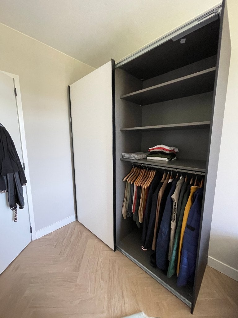 Nolte Mercato schuifdeur softclose kledingkast, Huis en Inrichting, Kasten | Kledingkasten, Ophalen, 200 cm of meer, Met plank(en)