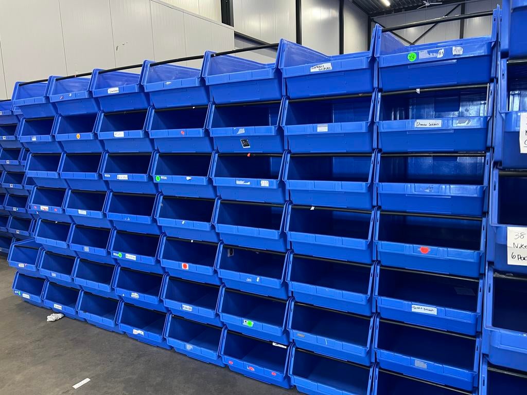 Schäfer Magazijnbakken / stapelbakken 72 x 47 x 30 cm 7000!, Ophalen, Gebruikt, 40 tot 60 cm, 50 tot 75 cm