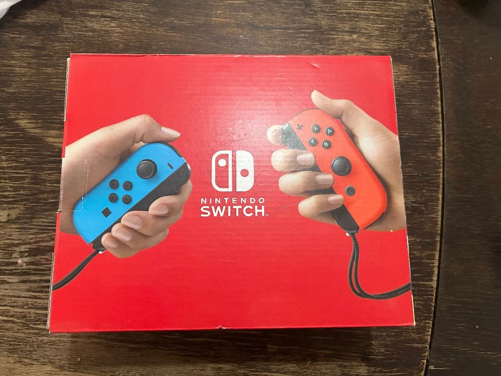 Nintendo Switch V2 (2019) neon rood/blauw, compleet in doos, Ophalen of Verzenden, Zo goed als nieuw, Zonder controller, Switch 2019 Upgrade