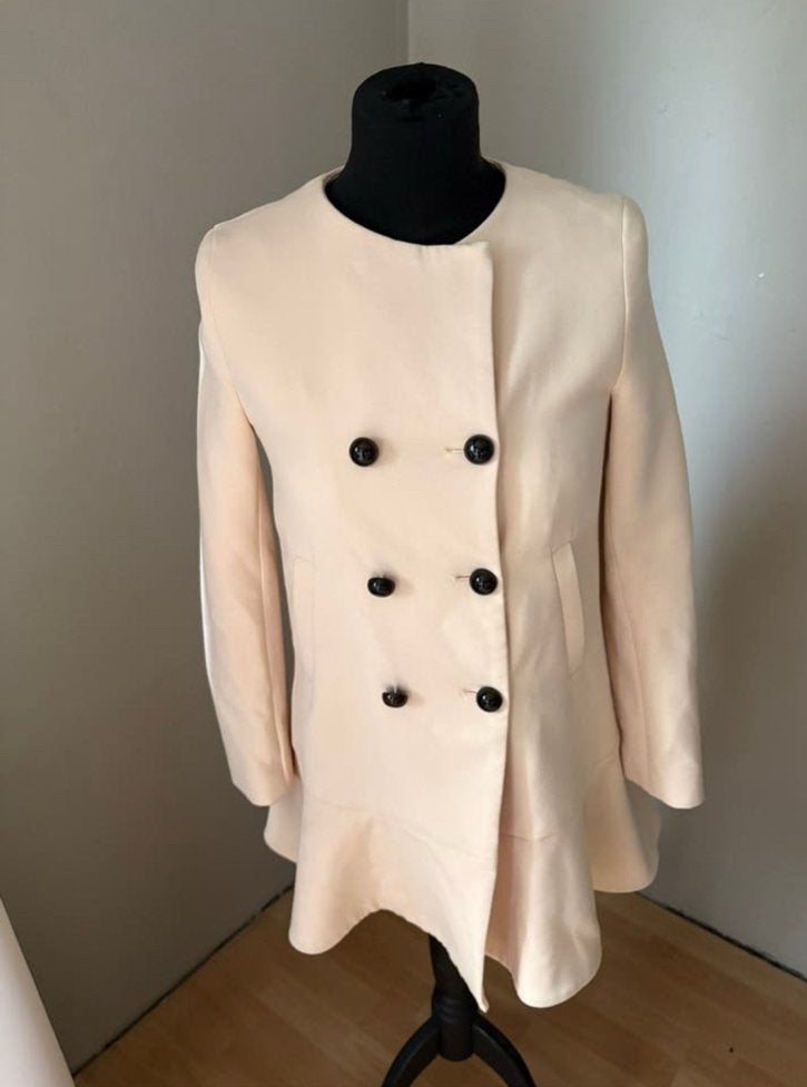 Zara mooie nude kleur stijlvolle tussenjas mt XS ZGAN, Ophalen of Verzenden, Zo goed als nieuw, Maat 34 (XS) of kleiner, Jasje
