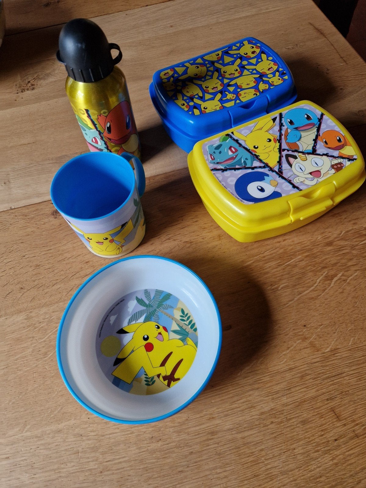 POKEMON SCHOOL LUNCH SET, Ophalen of Verzenden, Zo goed als nieuw