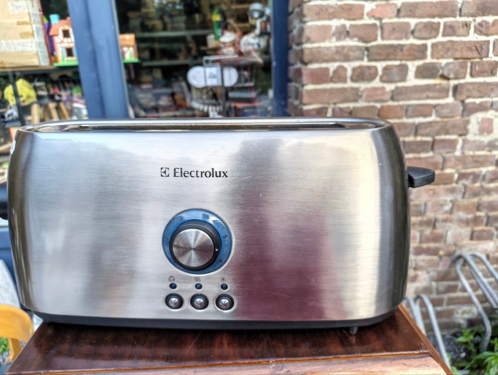 Electrolux Toaster - RVS met instelbare bruiningsgraad, Witgoed en Apparatuur, Broodroosters, Zo goed als nieuw, Ophalen of Verzenden