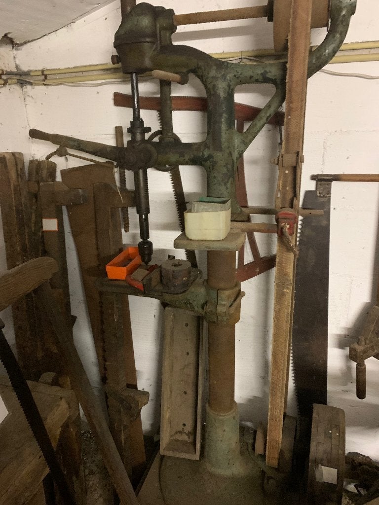 Kolomboormachine antiek, Ophalen