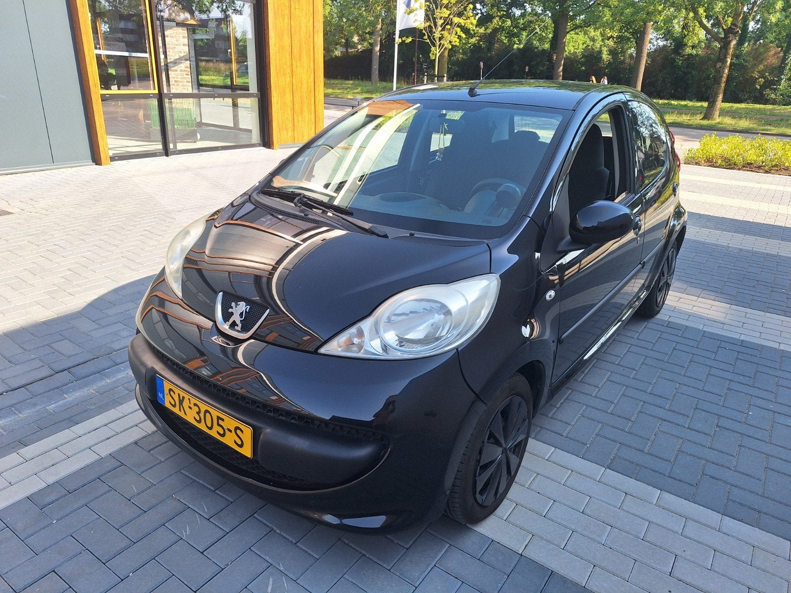 Peugeot 107 1.0 12V 5DR 2007 Zwart, Auto's, Voorwielaandrijving, 4 stoelen, Handgeschakeld, Particulier