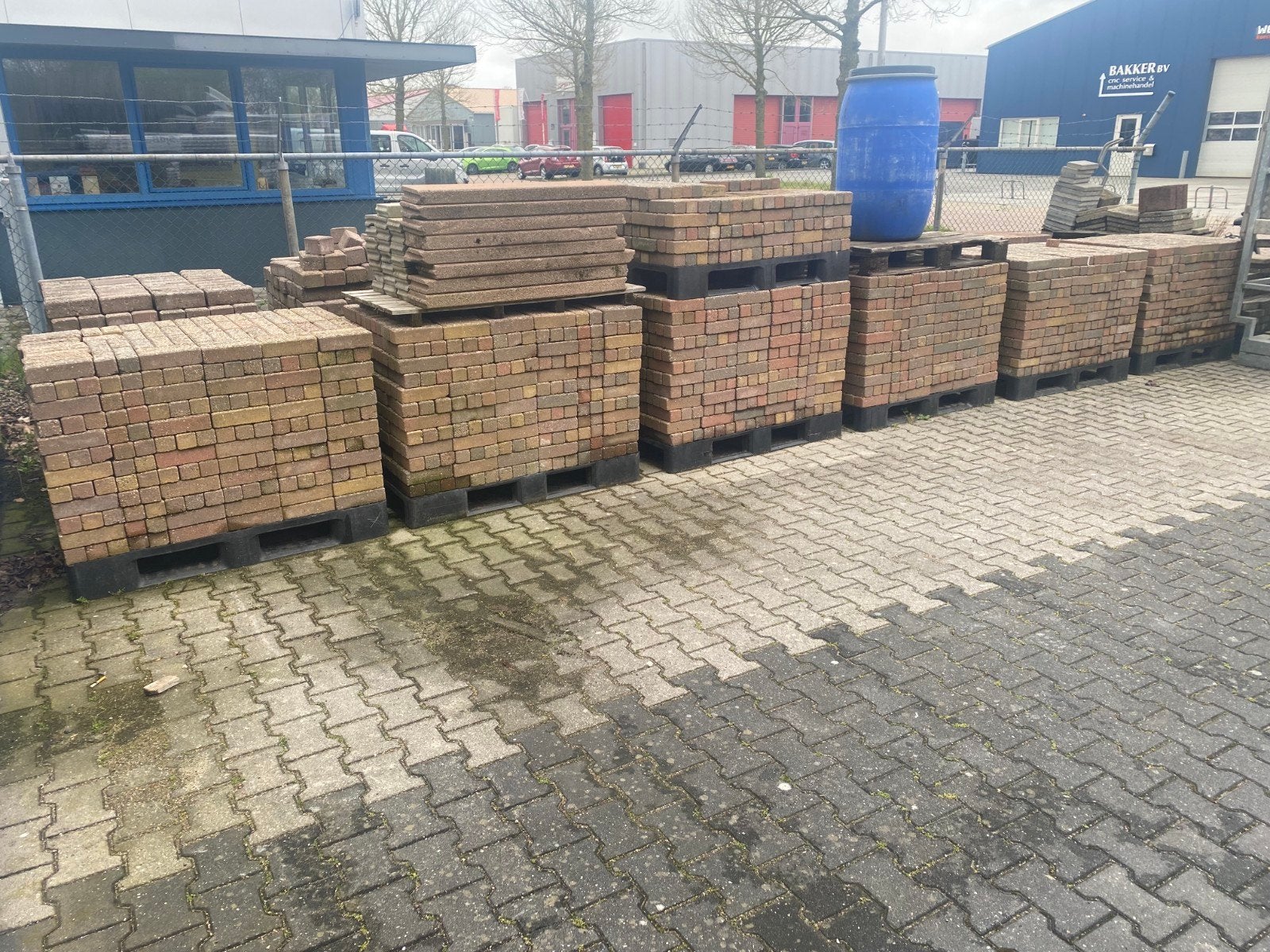 Gratis Ophalen: 70 m² Gebruikte Straatstenen (4700 stuks), Tuin en Terras, Ophalen