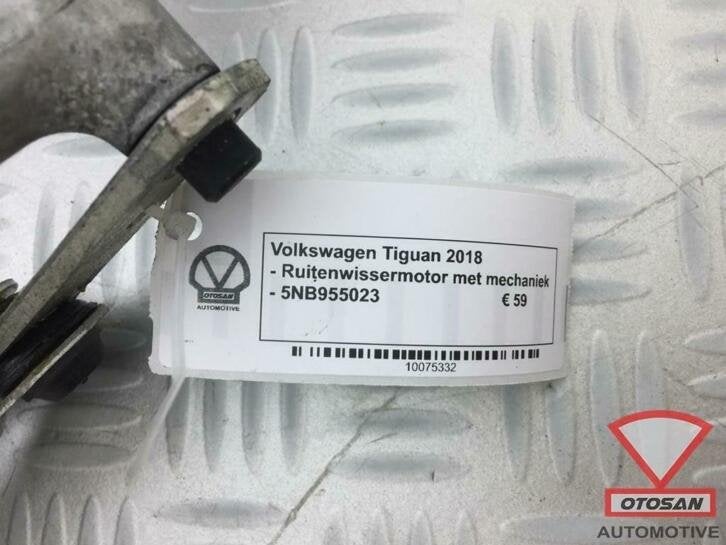 vw tiguan 5na 2018 ruitenwissermotor + mechaniek 5nb955023, Gebruikt, Volkswagen, Volkswagen AG, Berliner Ring 2
38440  Wolfsburg, DE