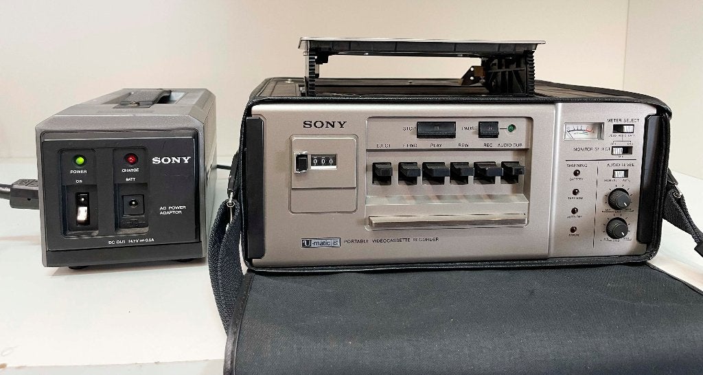 SONY VO-4800PS Portable U-matic S Videorecorder (met Defect), N, Overige typen, Ophalen of Verzenden, Sony