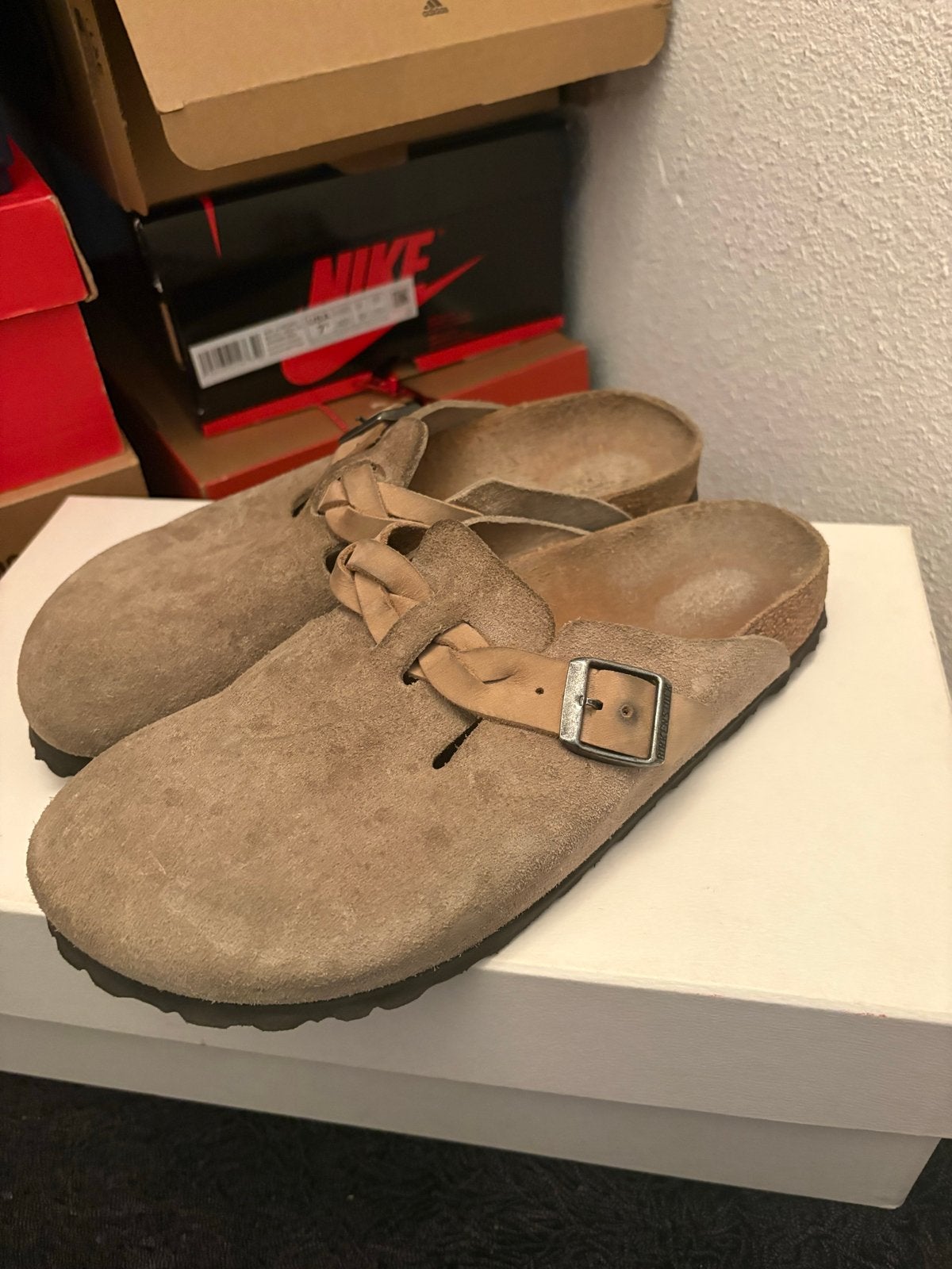 Birkenstock Boston Clogs - Beige Suède - Maat 40, Ophalen of Verzenden, Gedragen, Beige, Instappers