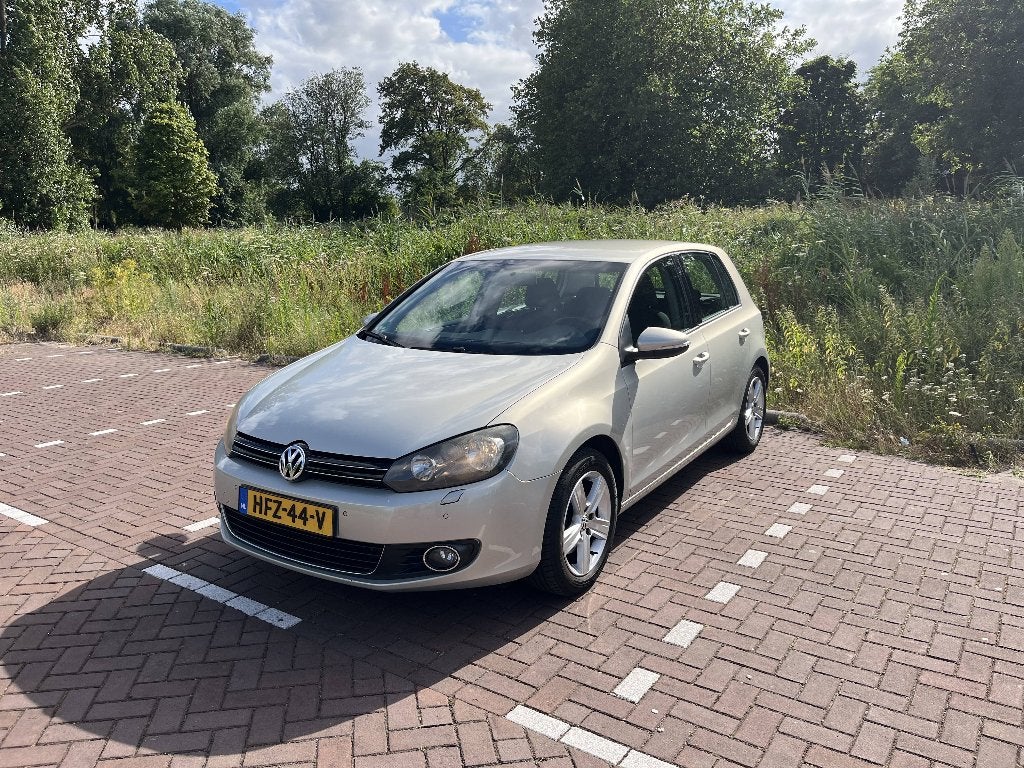 Volkswagen Golf 1.4 TSI 90KW 5D 2011 Grijs, Zwart, 4 cilinders, 122 pk, Handgeschakeld