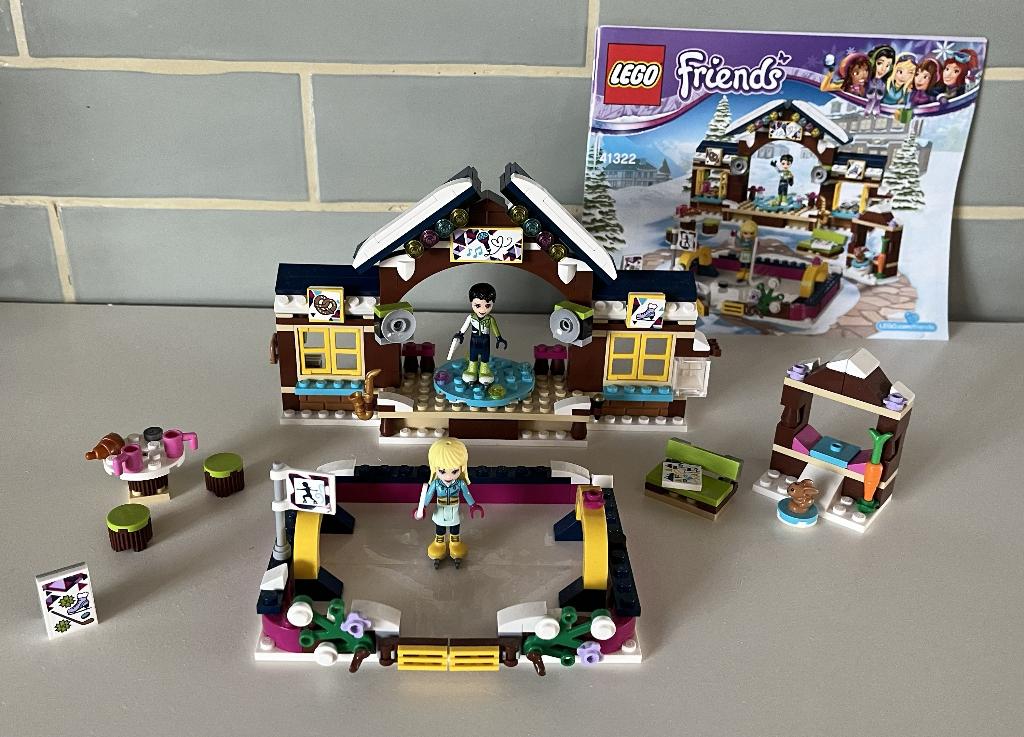LEGO Snow Resort Ice Rink 41322 (Lego Friends), Lego, Compleet, Friends, Ophalen of Verzenden