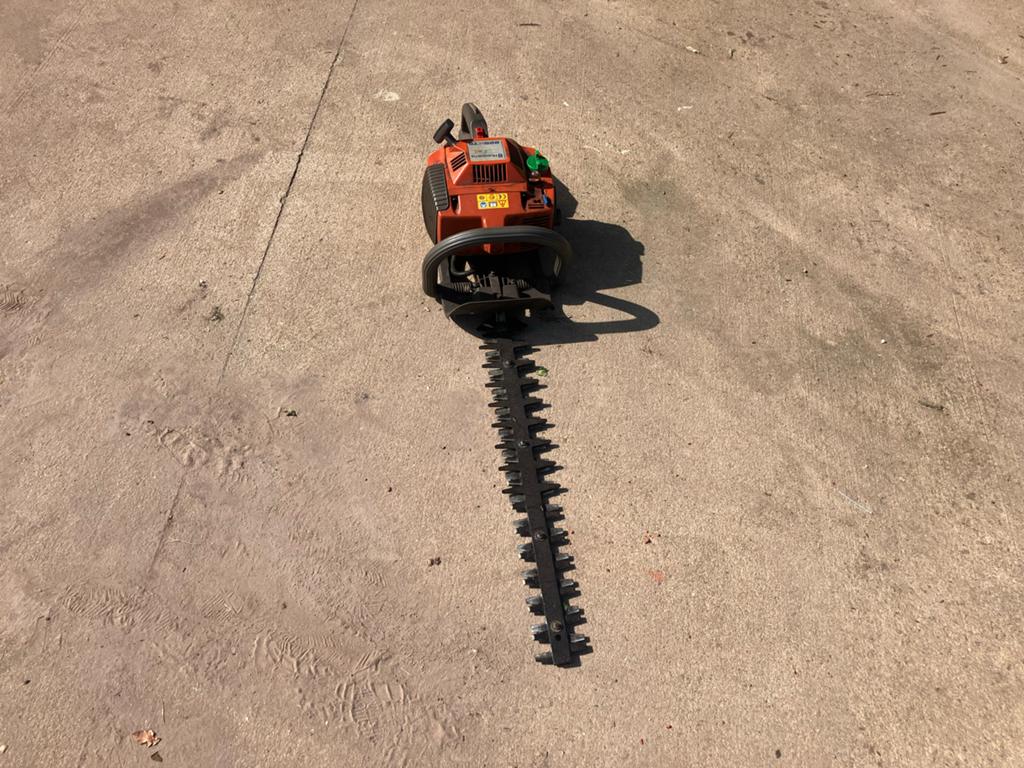 Husqvarna 225H75 E-tech Heggenschaar - Benzine, Ophalen, Gebruikt, Benzine