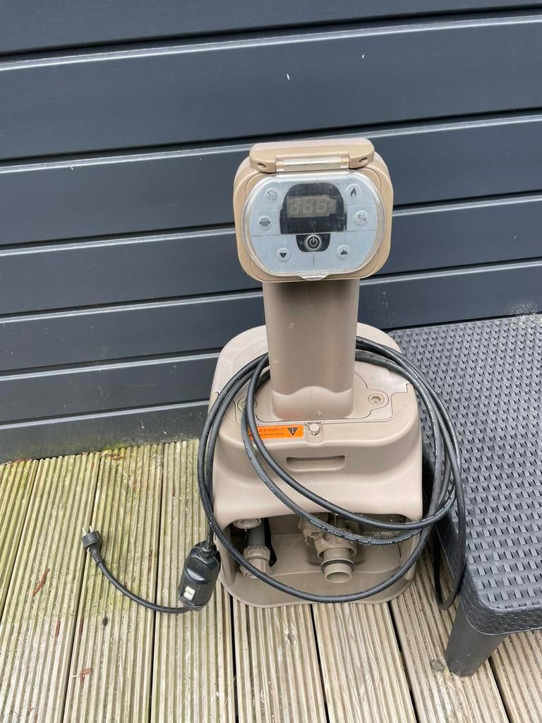 Intex jacuzzi pomp, Ophalen of Verzenden, Zo goed als nieuw