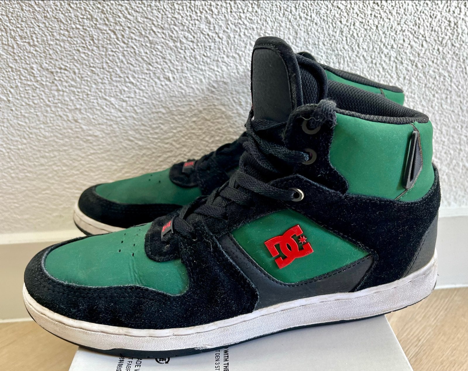DC Shoes Pensford High-Top Sneakers - Groen/Zwart, Kleding | Heren, Ophalen of Verzenden, Gedragen, Overige kleuren, Sneakers of Gympen