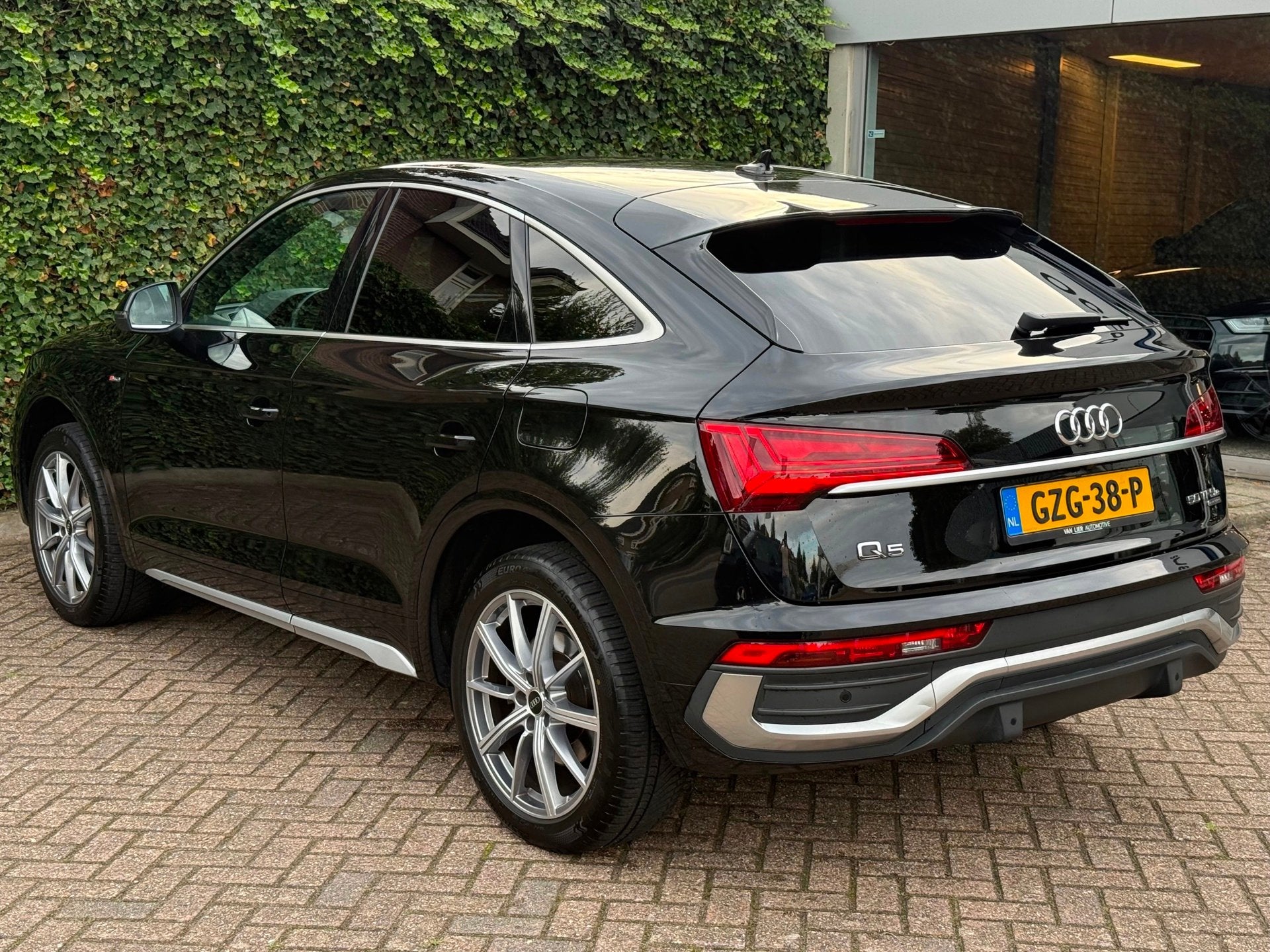 Audi Q5 Sportback 50 TFSI | S-Line | Navi | Ambient | Camera, Automaat, Gebruikt, 4 cilinders, Zwart