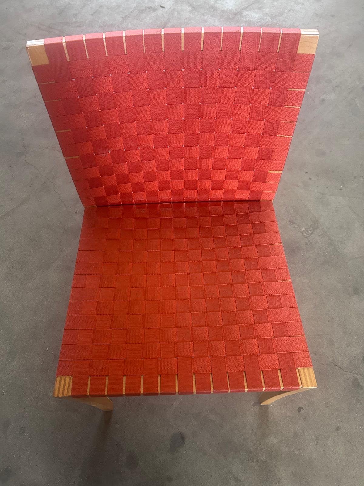 Thonet design 737 stoel rood Peter Maly gelabeld, Ophalen, Zo goed als nieuw, Rood, Eén