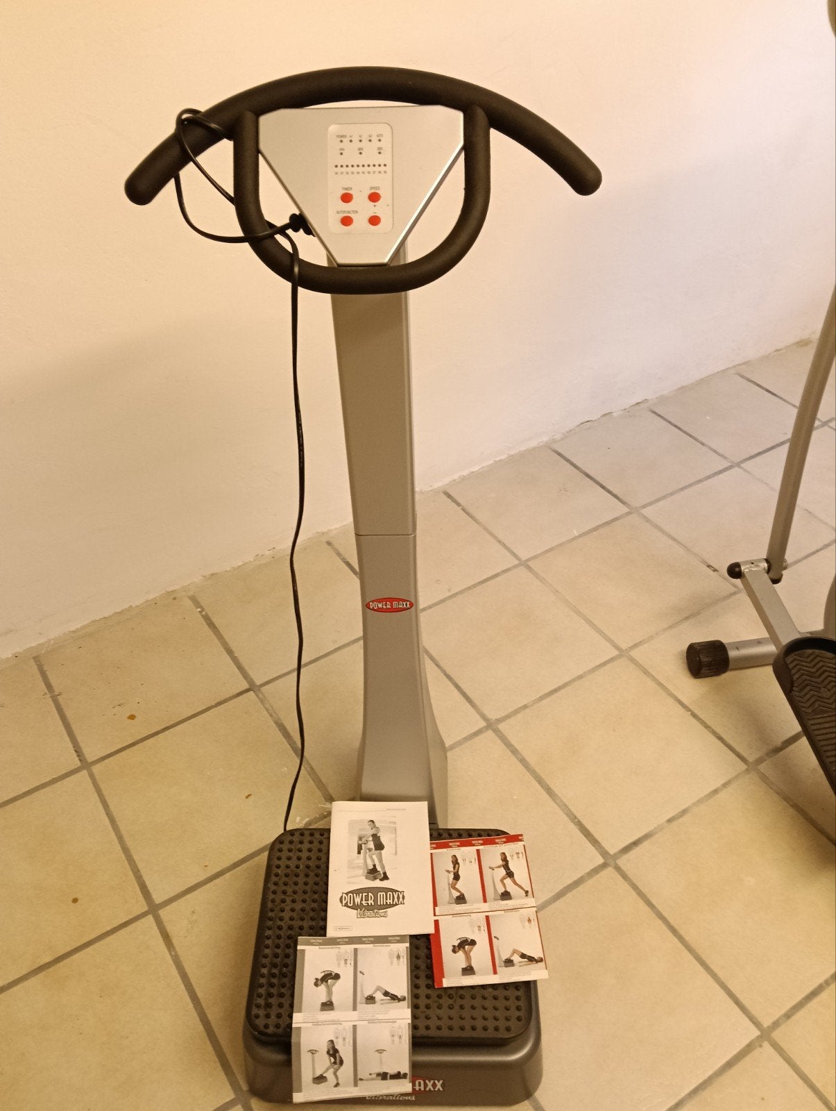 Power Maxx Vibrations Trilplaat - Zo goed als nieuw, Ophalen, Benen, Trilplaat, Zo goed als nieuw