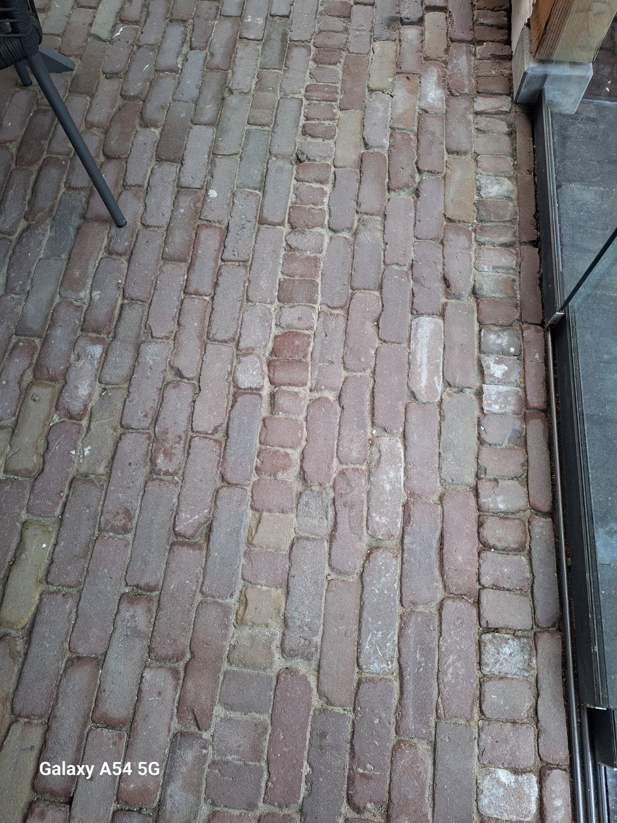 gratis gebakken Waalformaat klinkers en oude straatklinkers, Tuin en Terras, Ophalen, Beton, Klinkers