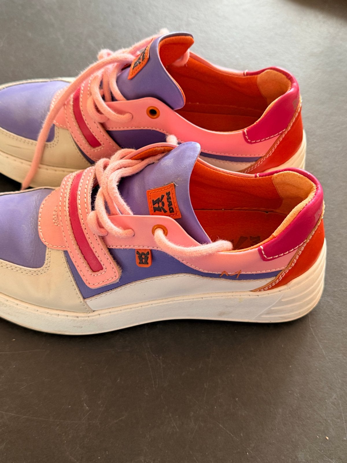 MAG Dames Sneakers Maat 40 - Kleurrijk en Comfortabel, Ophalen of Verzenden, Gedragen, Overige kleuren, Sneakers of Gympen
