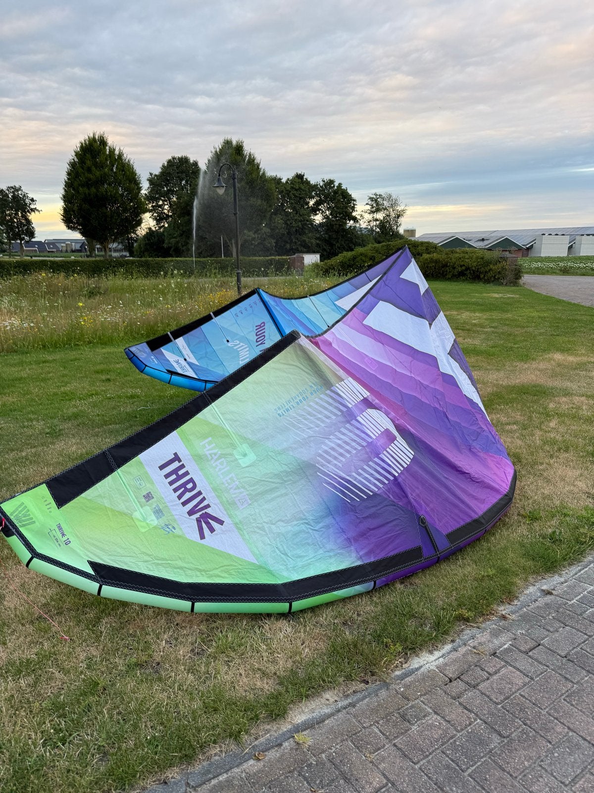 Harlem Thrive 10m² - kite, 10 m², Geen board, Ophalen of Verzenden, Zo goed als nieuw
