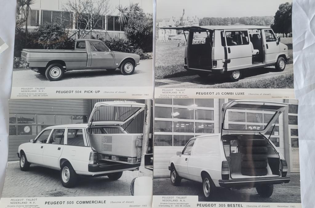 PEUGEOT BESTELAUTO'S 4 GROTE OUDE RECLAME FOTO'S, Auto diversen, Handleidingen en Instructieboekjes, Ophalen of Verzenden