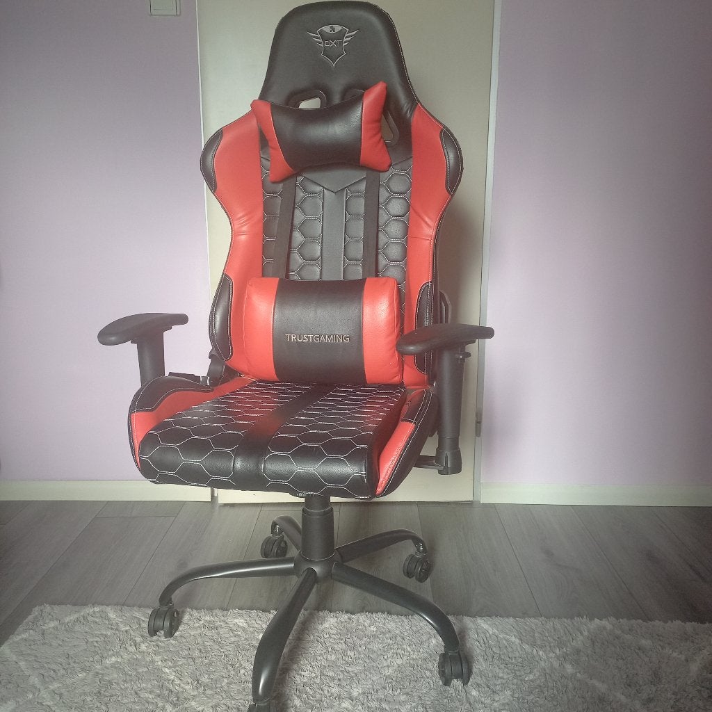 Trustgaming chair red, Ophalen, Gaming bureaustoel, Gebruikt, Bureaustoel